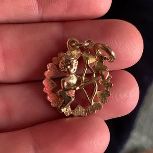 Sarah Coventry Cupid pendent